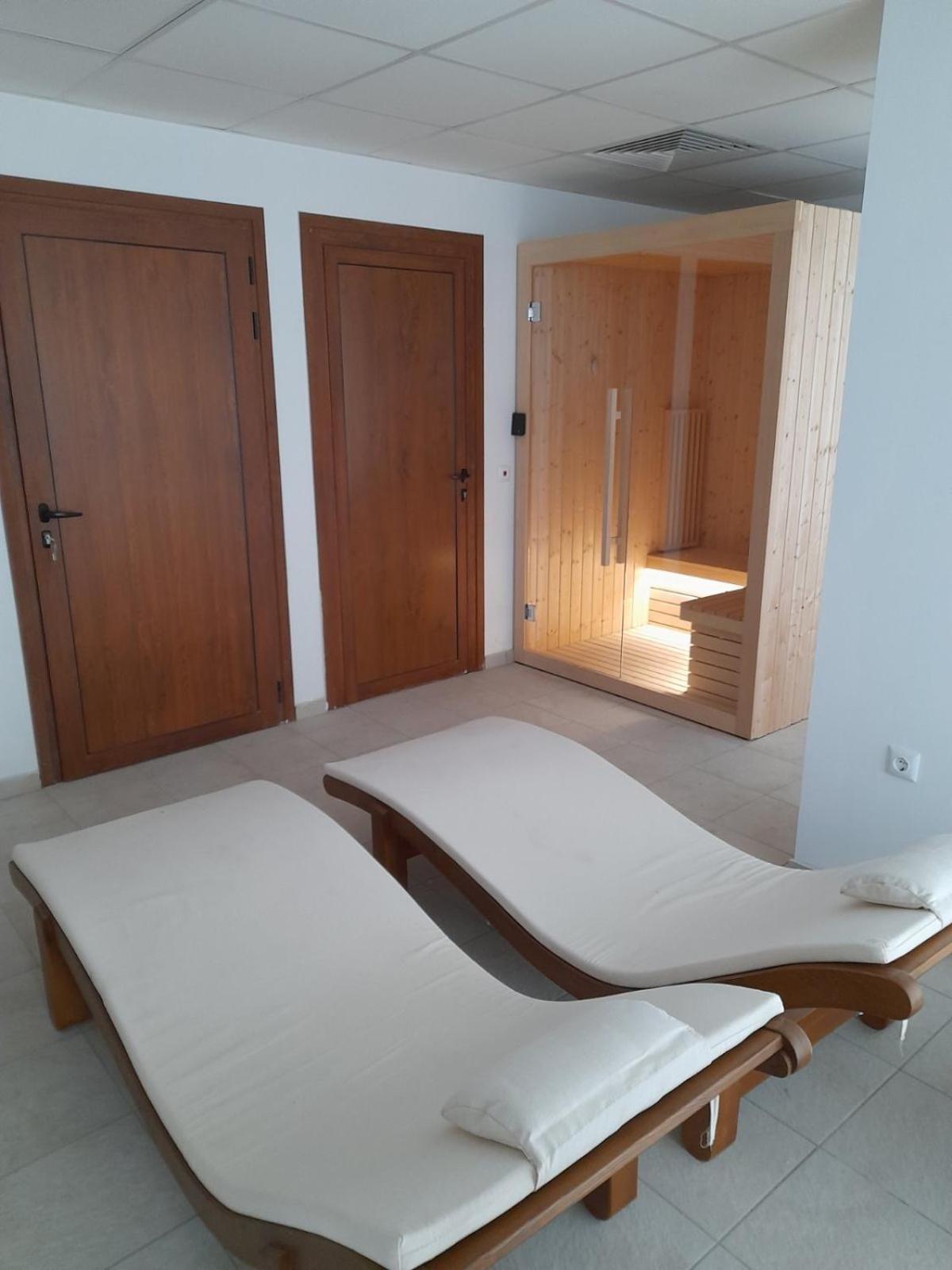 Queen'S Garden Balchik Apartment Zewnętrze zdjęcie
