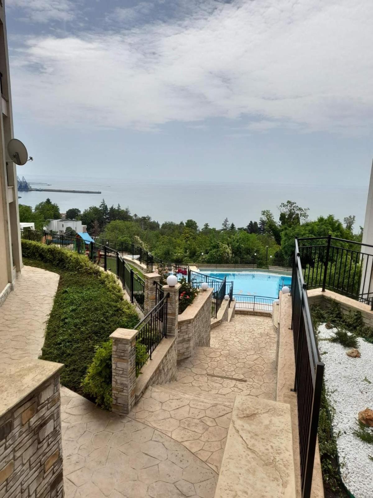 Queen'S Garden Balchik Apartment Zewnętrze zdjęcie